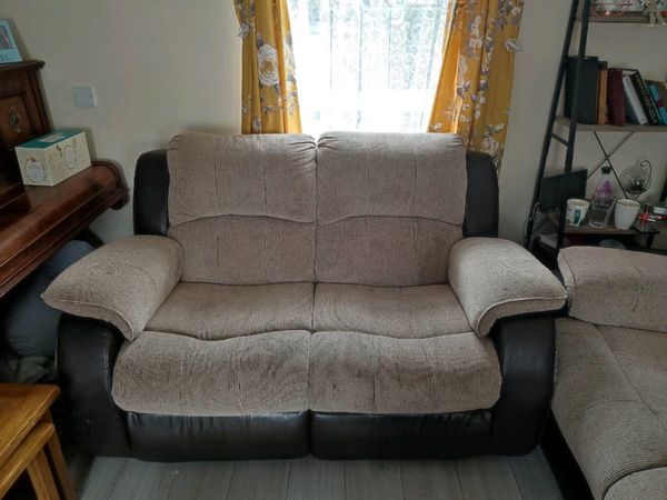 2 and 3 seater reclining sofas