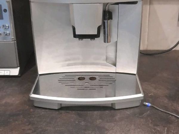 Delonghi magnifica coffee Machine for sale