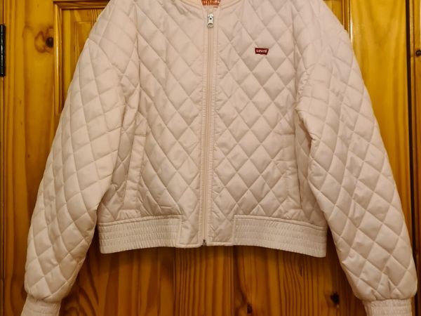 Levi's  New Women's Jacket  Size M Pink