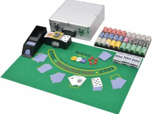 New*LCD Combine Poker/Blackjack Set with 600 Laser Chips Aluminium