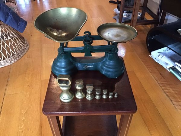 Vintage Cast Iron Librasco Brass Scales