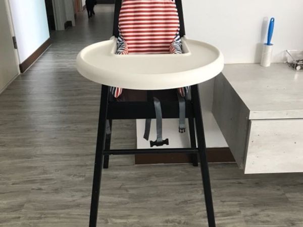 IKEA kids feeding chair + inserts