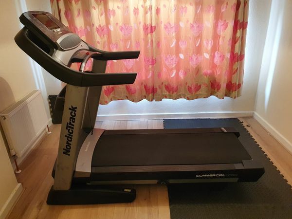 Nordic Track commercial 1750 Treadmill