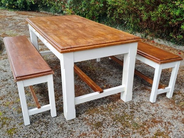 Table with two benches