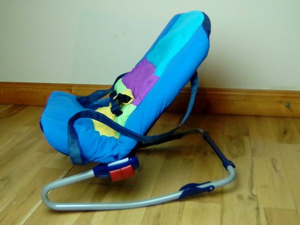 Baby bouncing chair from newborn