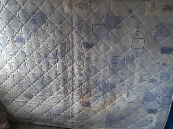 FREE: Double bed with mattress