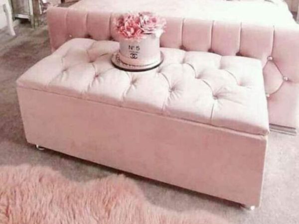 New ottoman blanket box's free delivery