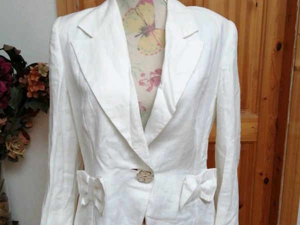 Ladies Michel Amber's 100% linen Jacket