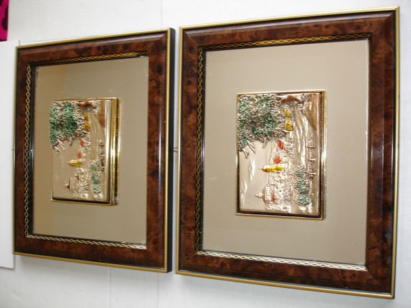 Pair of  Vintage Creazioni Artistiche made in Italy framed mirror with 3D silver scene (art)  of Malta