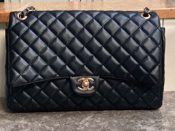 ‘Chanel’ handbag