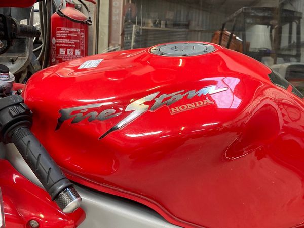 Honda Firestorm VTR 1000