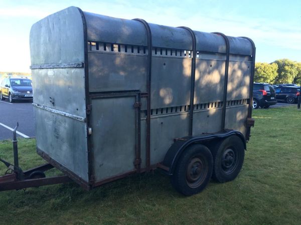 Ifor William's cattle trailer for sale