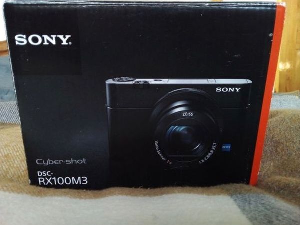 Sony Rx 100 M111 Bundle