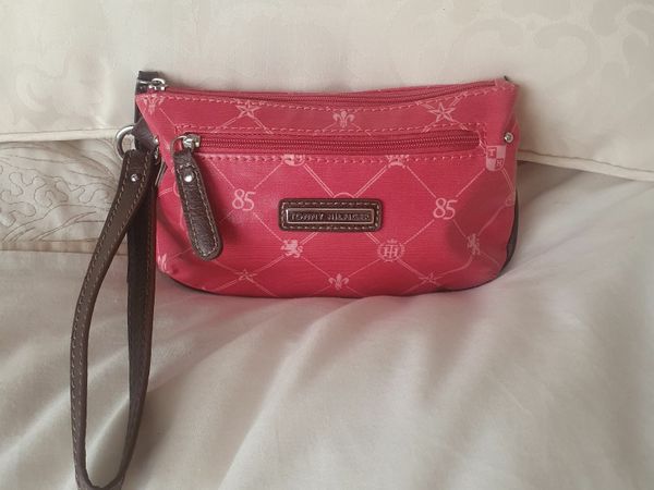 Tommy Hilfiger pink purse
