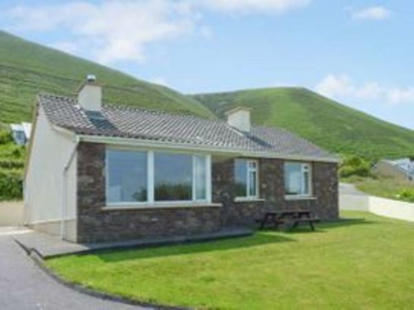 Self Catering, Rossbeigh, Glenbeigh, Co. Kerry