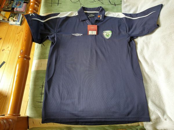 Ireland Football Polo Training Shirt 2004 to 2005