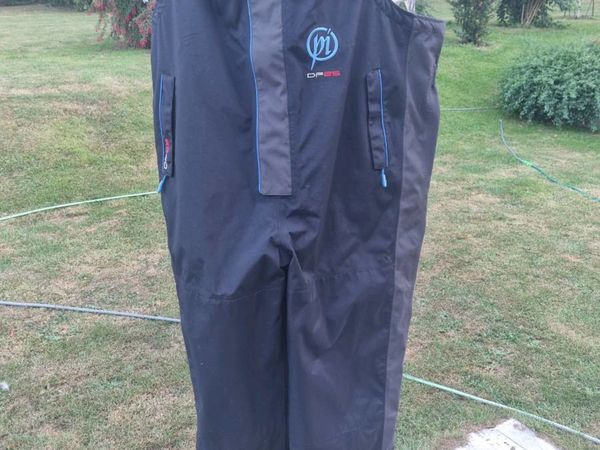 Waterproof over trousers size xxl