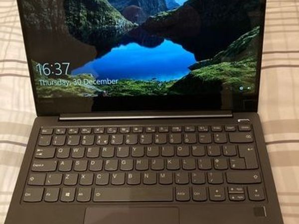 Lenovo Yoga S730- 13iwl laptop (read description)