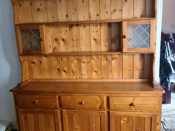 Country Style Dresser