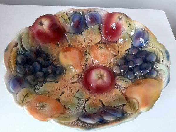 Large retro bowl with fruit design by SylvaC Wares