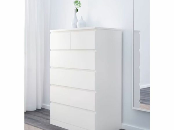 Ikea dressing table and chest of drawers