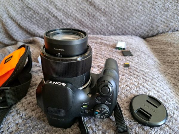 Sony DSC-H300 Cyber shot 50xoptical zoom camera