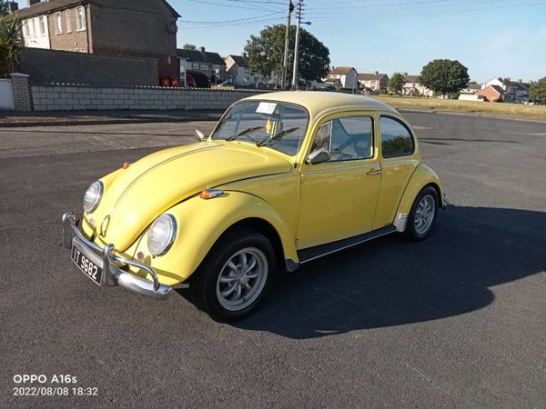 Volkswagen Beetle Hatchback, Petrol, 1971, Yellow
