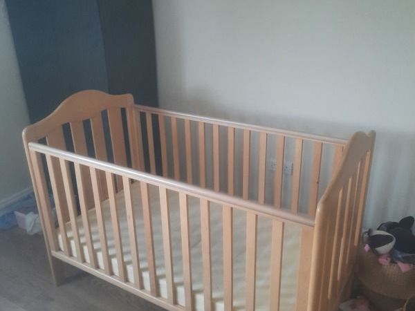 Cot bed for toddler