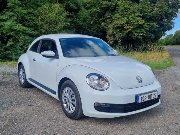 Volkswagen Beetle Hatchback, Diesel, 2014, White