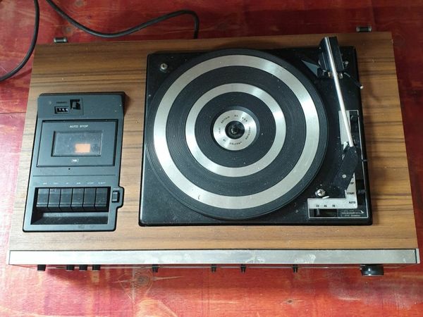 Vintage Hitachi Music Centre with Speakers Vintage Hitachi Music Centre ...