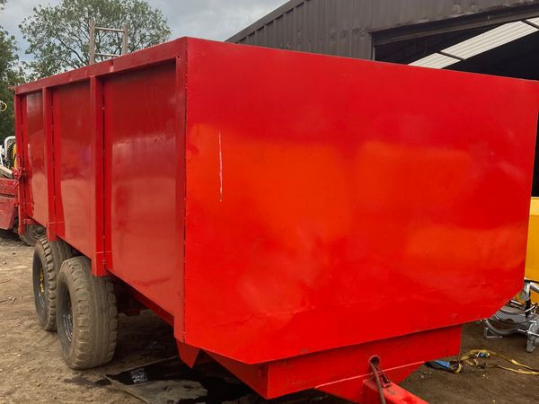 Redrock grain trailer