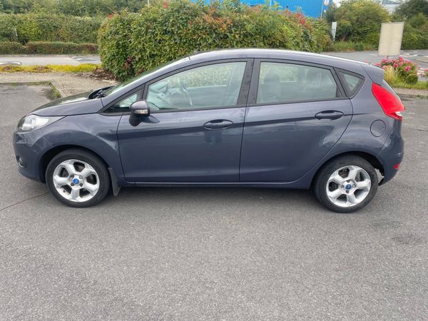 2011 Fiesta 1.2 ,  2’nd Owner, Only 120km