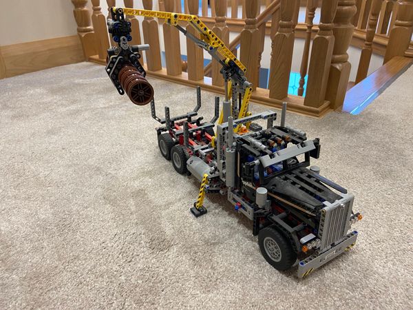 Lego technic logging truck