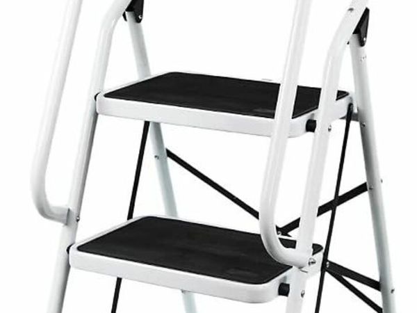 3 Step Ladder with Safety Handrail Foldable Safety Non Slip Matt Safe Heavy Duty