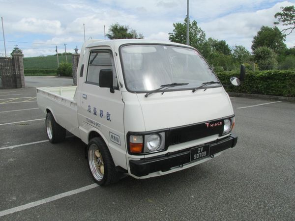 Toyota Hiace 1985