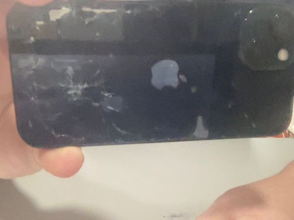 iphone-13-cracked-screen-for-sale-in-tipperary-for-300-on-donedeal