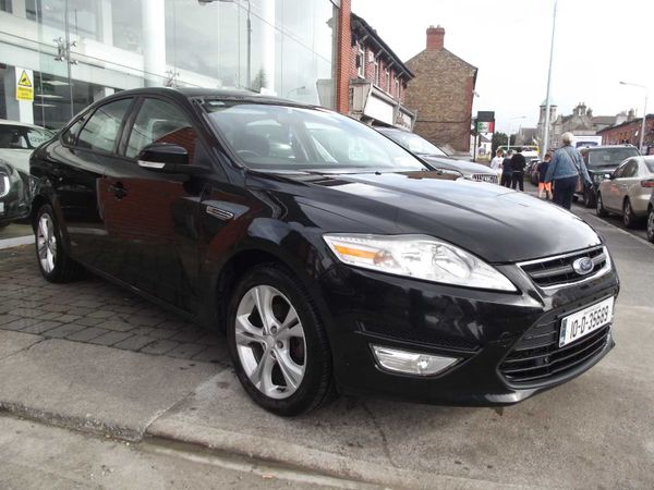 2.0L Ford Mondeo ZE-TEC 5DR NEW NCT