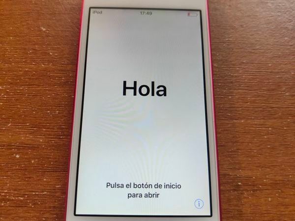 Apple Ipod Touch 6th Gen faulty for parts L@@k!