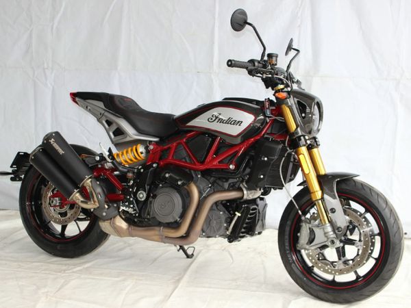 Indian FTR 1200 R Carbon Limited Edition