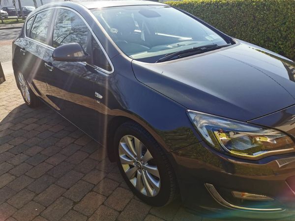 Opel Astra 2013 (1.3CDTI 95PS 5DR)