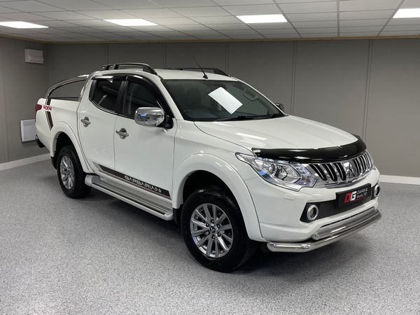 Mitsubishi L200 Pick Up, Diesel, 2015, White