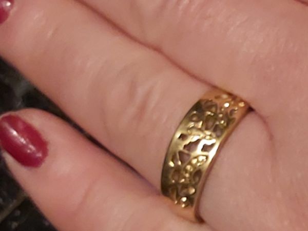 Heavy 18k solid gold ring