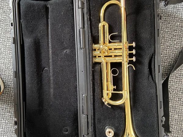 Bach TR300 student trumpet