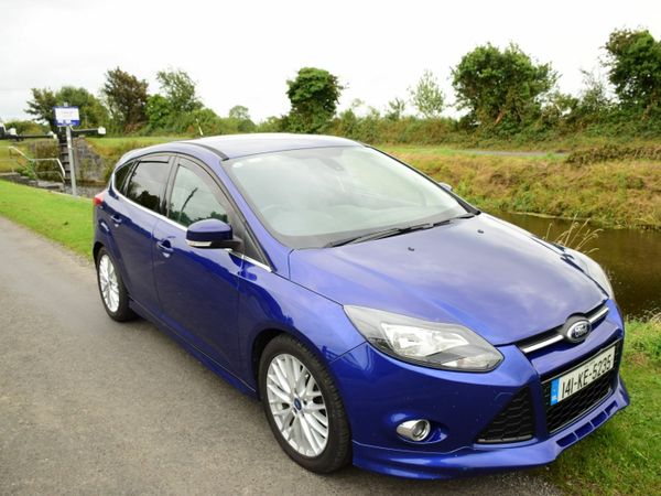 Ford Focus 1.0 ZETEC ECOBOOST S 125HP  2014NEW NCT