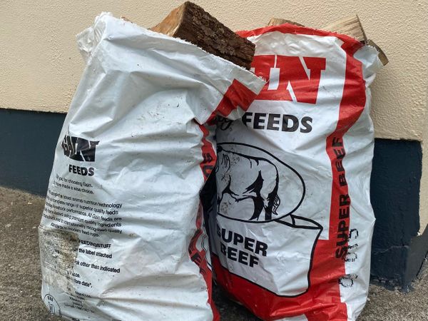 Dry timber and firewood Mixed bag 10kg bags