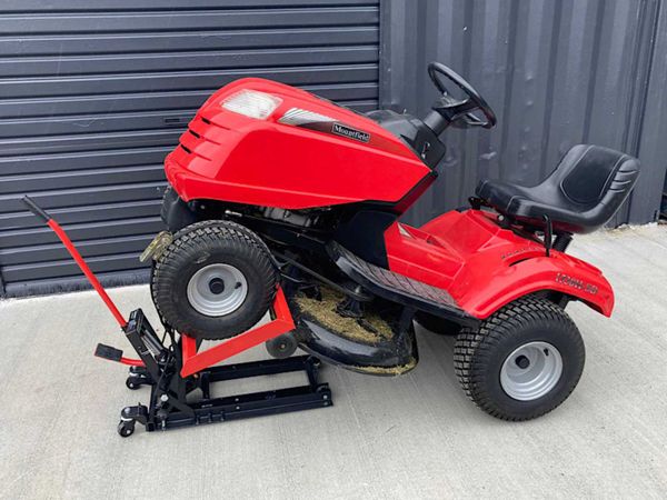 680KG Pro Lift Ride on Lawn Mower Lift Free Del for sale in Co