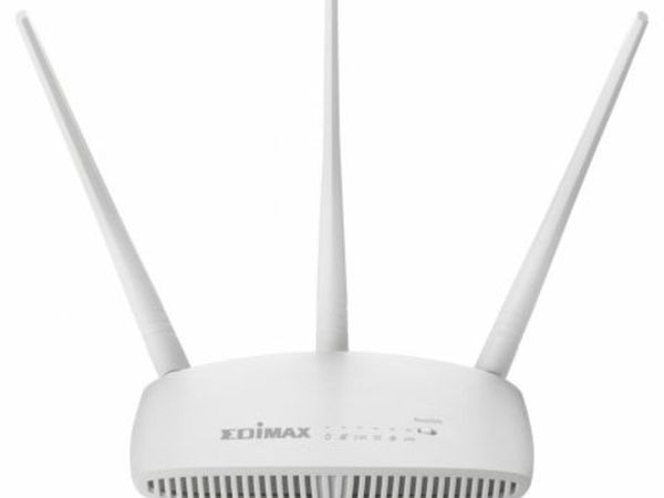 AC750 Dual-Band Wi-Fi Router With VPN