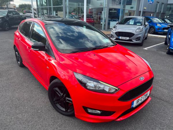 Ford Focus 1.0 Ecoboost ST Line Immaculate