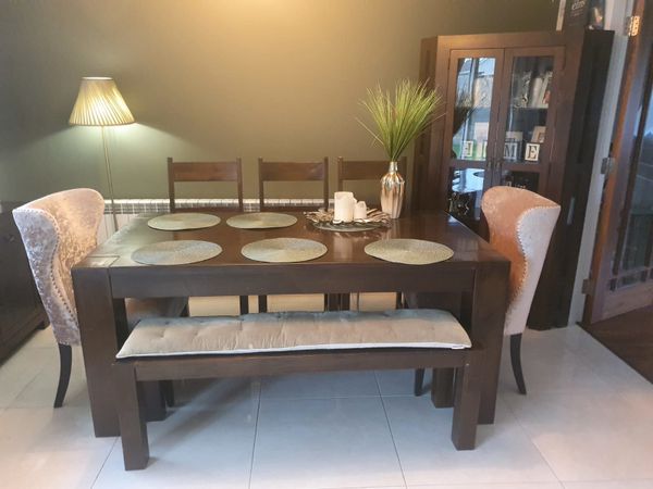 Ez living dining table + chairs