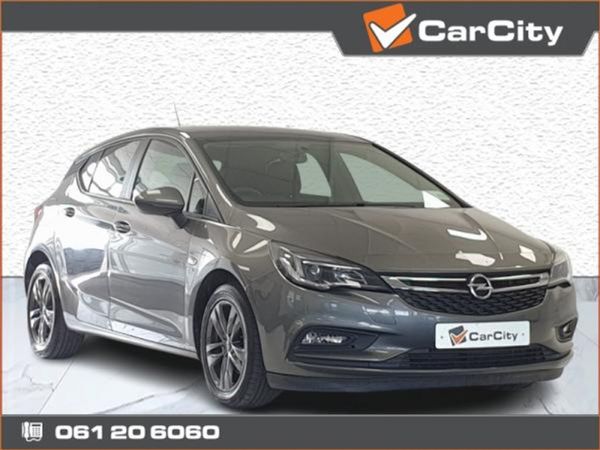 Opel Astra 120 Years 1.6cdti 110PS 5DR